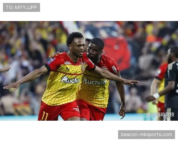 莱比锡红牛球队最新动态：转会、阵容与近期表现